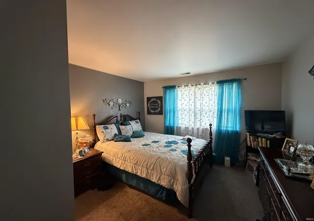 Photo 13 of Condo for sale at 1712 Sussex On Berkley St, Kokomo, IN 46901 | MLS# 202634462 | Listing updated on 2026-08-31