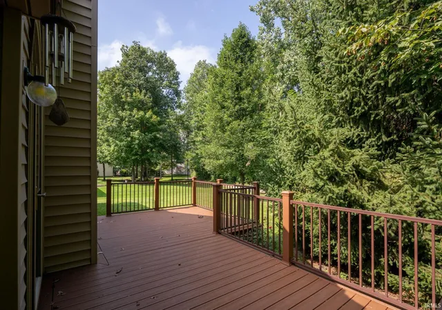 Photo 4 of Sale Pending at 8209 Summerset Pl, Fort Wayne, IN 46825 | MLS# 202634466 | Listing updated on 2026-09-05