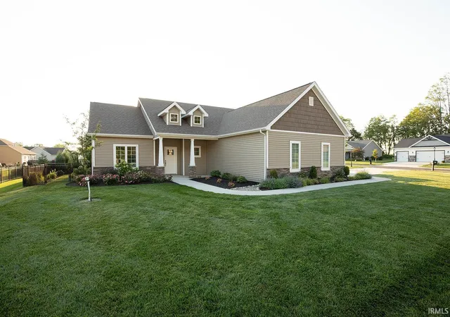 Photo 3 of Sale Pending at 175 Mockingbird Ln, Warsaw, IN 46580 | MLS# 202634468 | Listing updated on 2026-08-28