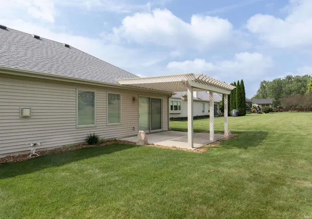 Photo 3 of Manufactured home for sale at 315 Laurelwood Ln, Kendallville, IN 46755 | MLS# 202634469 | Listing updated on 2026-09-03