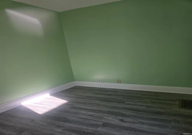 Photo 3 of Manufactured home for sale at 906 Hudson St, Elkhart, IN 46516 | MLS# 202634498 | Listing updated on 2026-08-23
