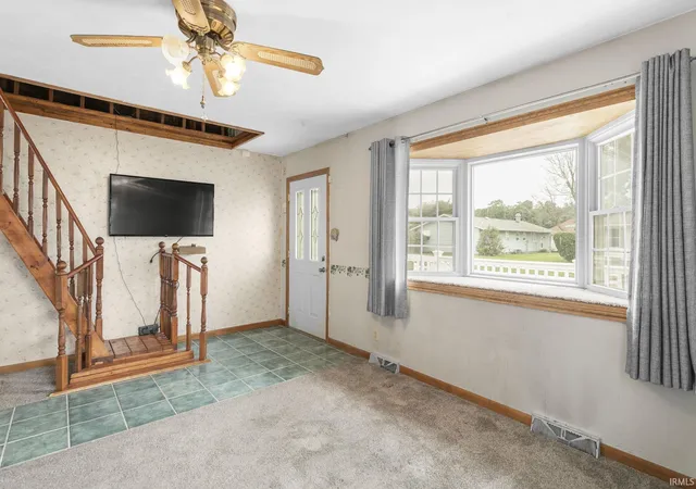 Photo 3 of Sale Pending at 147 N Oakley Ave, Mishawaka, IN 46544 | MLS# 202634499 | Listing updated on 2026-09-01