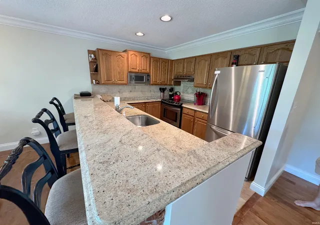 Photo 4 of Condo for sale at 9173 S Pointe Lasalles Dr, Bloomington, IN 47401 | MLS# 202634524 | Listing updated on 2026-08-25
