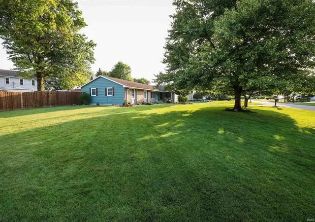 Photo 2 of Sale Pending at 17334 Lee Ln, Harlan, IN 46743 | MLS# 202634525 | Listing updated on 2026-08-29