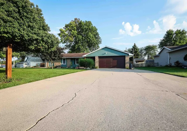 Photo 29 of Sale Pending at 17334 Lee Ln, Harlan, IN 46743 | MLS# 202634525 | Listing updated on 2026-08-29