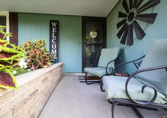 Photo 3 of Sale Pending at 17334 Lee Ln, Harlan, IN 46743 | MLS# 202634525 | Listing updated on 2026-08-29
