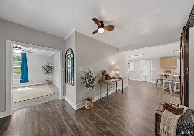 Photo 2 of Manufactured home for sale at 511 S Jackson St, South Whitley, IN 46787 | MLS# 202634536 | Listing updated on 2026-09-08