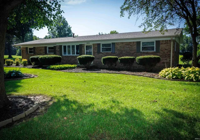 Photo 3 of Manufactured home for sale at 212 Foster Dr, Attica, IN 47918 | MLS# 202634544 | Listing updated on 2026-10-07