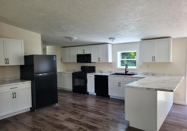 Photo 3 of Sale Pending at 30800 Oaksprings Dr, Granger, IN 46530 | MLS# 202634554 | Listing updated on 2026-09-01
