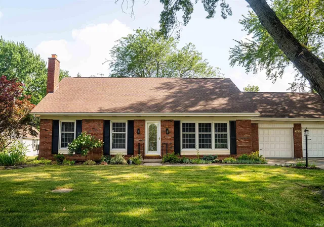 Photo 2 of Sale Pending at 3675 W 558 N, Huntington, IN 46750 | MLS# 202634559 | Listing updated on 2026-09-20