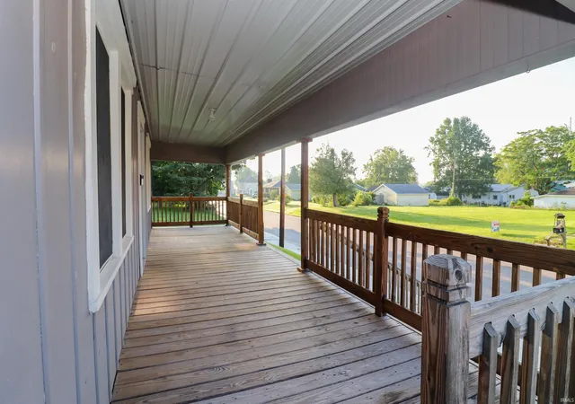 Photo 2 of Sale Pending at 323 E Water St, Hartford City, IN 47348 | MLS# 202634561 | Listing updated on 2026-09-05