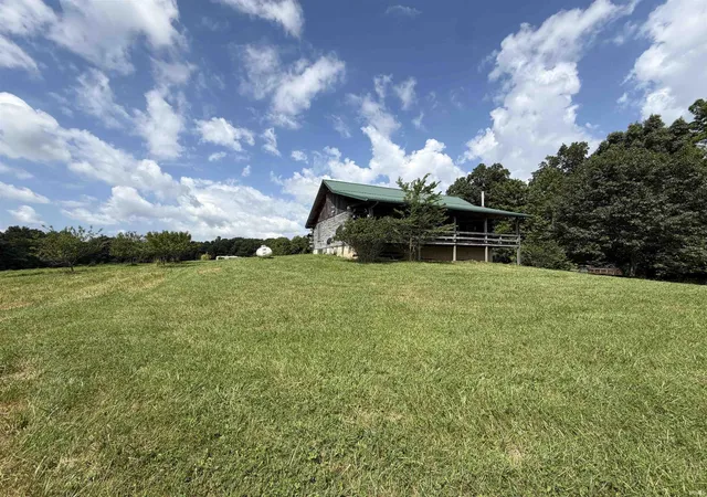 Photo 2 of Manufactured home for sale at 9901 W Thacker Rd, Bloomington, IN 47403 | MLS# 202634592 | Listing updated on 2026-09-12