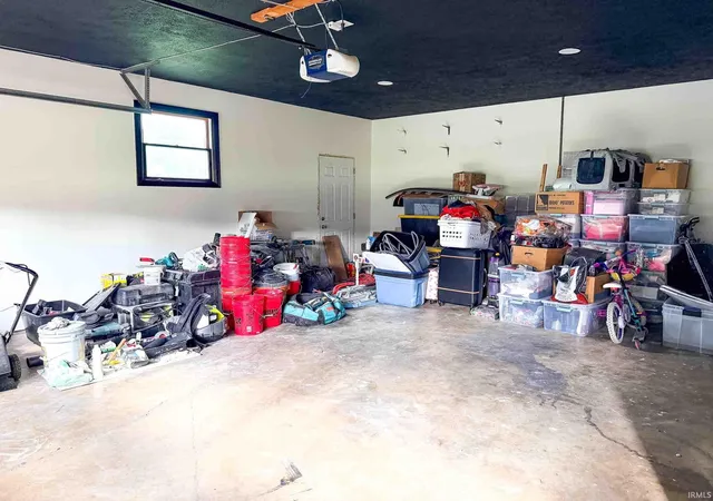 Photo 31 of Manufactured home for sale at 704 Jeff Dr, Kokomo, IN 46901 | MLS# 202634597 | Listing updated on 2026-08-28