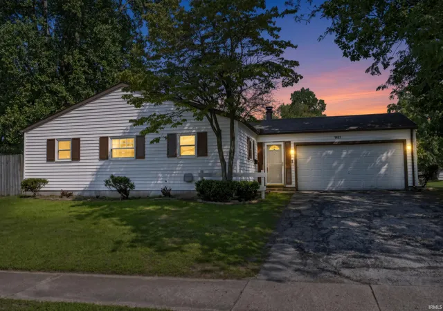 Photo 2 of Manufactured home for sale at 1451 Sutherland Ln, South Bend, IN 46614 | MLS# 202634626 | Listing updated on 2026-09-09