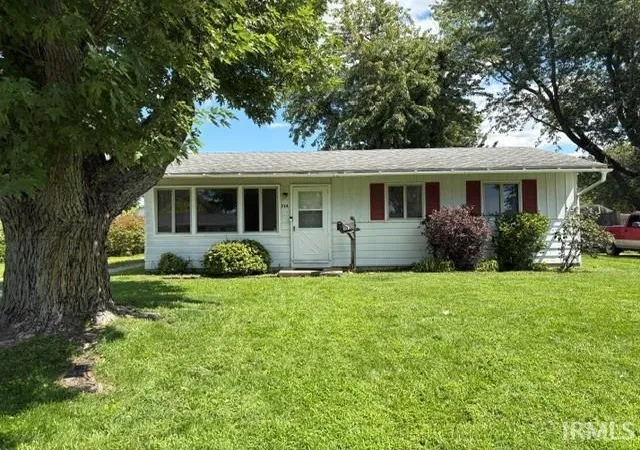 Photo 2 of Sale Pending at 714 N Knight Cir, Marion, IN 46952 | MLS# 202634628 | Listing updated on 2026-09-16
