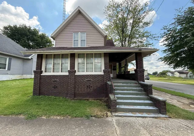 Manufactured home for sale at 1301 E Main St, Petersburg, IN 47567 | MLS# 202634641