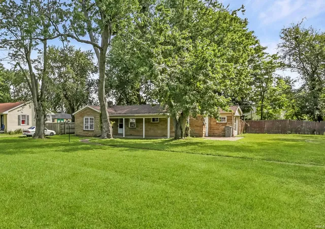 Photo 1 of Sale Pending at 1760 S Green River Rd, Evansville, IN 47715 | MLS# 202634658 | Listing updated on 2026-09-14