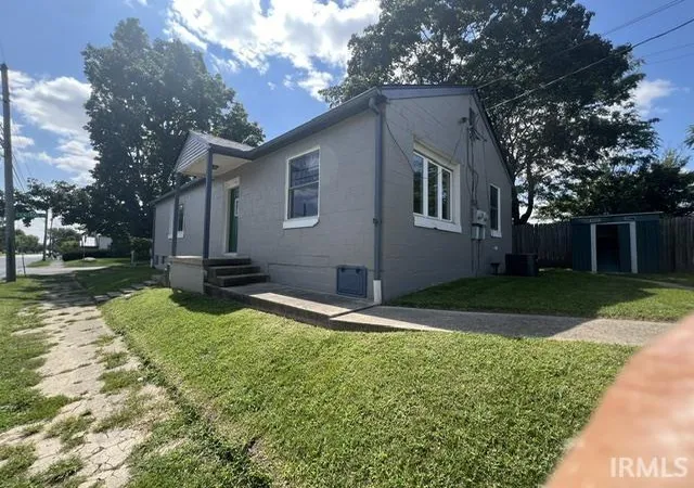 Photo 3 of Sale Pending at 1724 Central St, Lafayette, IN 47905 | MLS# 202634664 | Listing updated on 2026-09-02