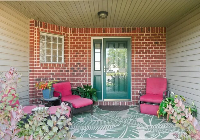 Photo 2 of Sale Pending at 423 Mabry Cvs, Fort Wayne, IN 46825 | MLS# 202634675 | Listing updated on 2026-09-03