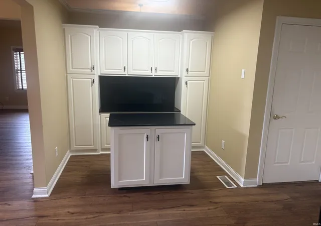 Photo 4 of Manufactured home for sale at 3913 Whitewood Wy, Bloomington, IN 47404 | MLS# 202634676 | Listing updated on 2026-08-26