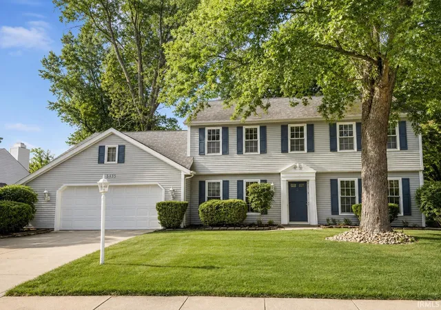 Photo 1 of Sale Pending at 4313 River Bluff Dr, Fort Wayne, IN 46835 | MLS# 202634678 | Listing updated on 2026-09-02