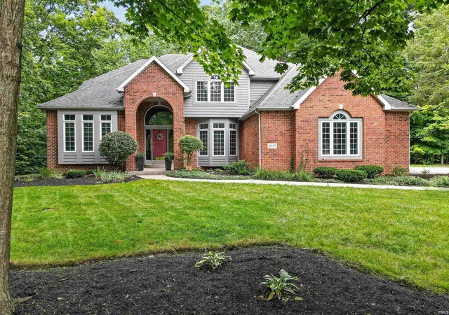 Photo 1 of Sale Pending at 2619 Durham Ct, Fort Wayne, IN 46845 | MLS# 202634683 | Listing updated on 2026-09-01