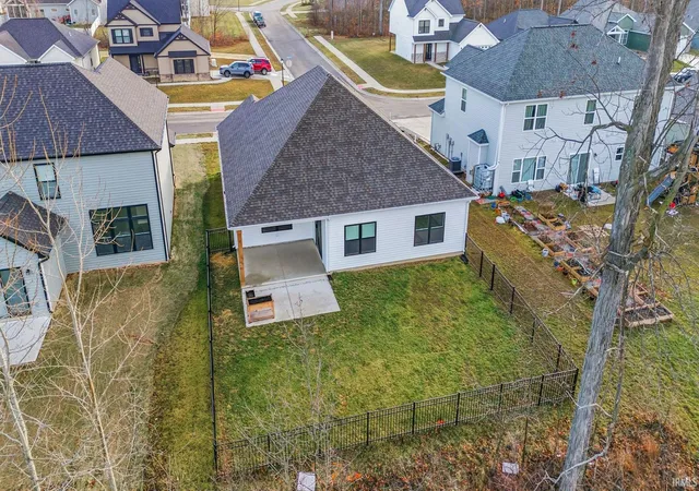 Photo 3 of Sale Pending at 4800 Falcon Pkwy, New Haven, IN 46774 | MLS# 202634690 | Listing updated on 2026-09-09