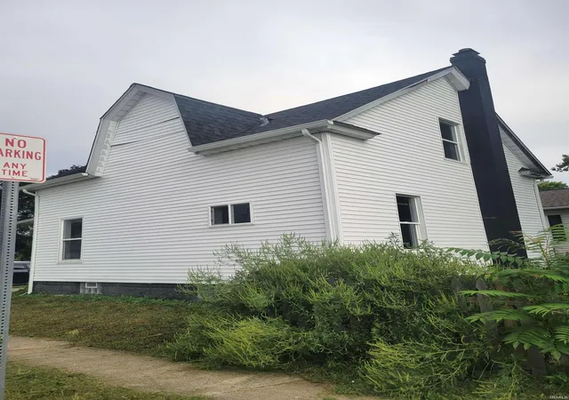 Photo 2 of Manufactured home for sale at 930 Dodge Ave, Mishawaka, IN 46544 | MLS# 202634691 | Listing updated on 2026-09-03