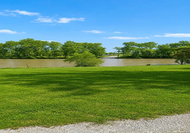 Photo 4 of Sale Pending at 695 Riverside Dr, Peru, IN 46970 | MLS# 202634692 | Listing updated on 2026-08-28