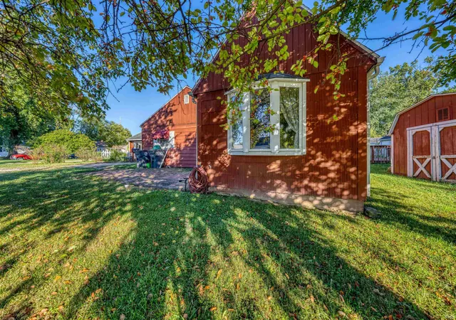 Photo 4 of Manufactured home for sale at 1100 S Frederick St, Evansville, IN 47714 | MLS# 202634693 | Listing updated on 2026-10-07
