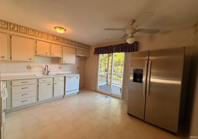 Photo 3 of Condo for sale at 908 N 21St St #3, Lafayette, IN 47904 | MLS# 202634711 | Listing updated on 2026-09-29