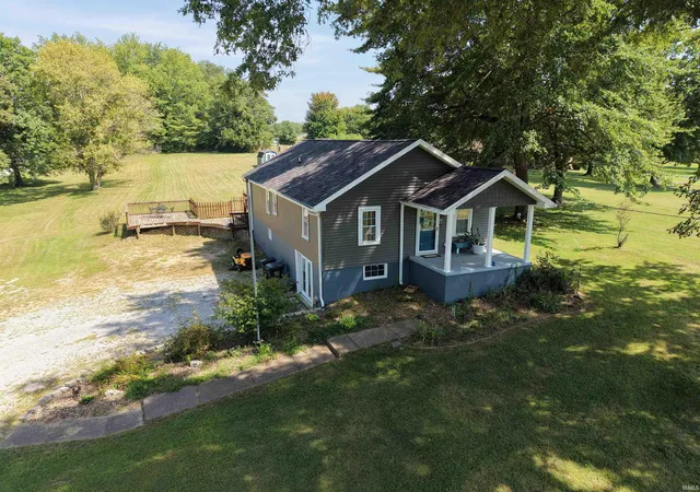 Photo 2 of Manufactured home for sale at 719 Schroeder Ln, Evansville, IN 47712 | MLS# 202634712 | Listing updated on 2026-08-30