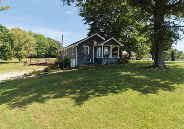 Photo 3 of Manufactured home for sale at 719 Schroeder Ln, Evansville, IN 47712 | MLS# 202634712 | Listing updated on 2026-08-30