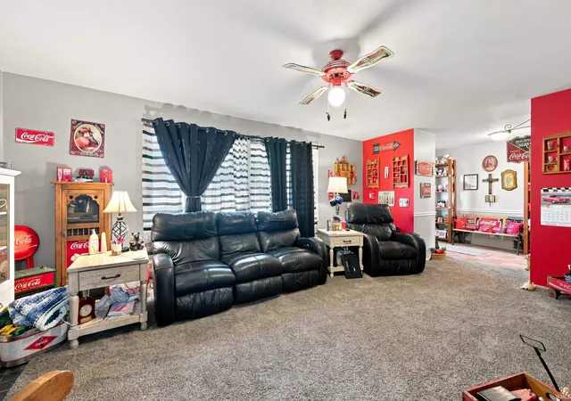 Photo 3 of Manufactured home for sale at 4212 N Manchester Rd, Muncie, IN 47304 | MLS# 202634740 | Listing updated on 2026-09-17