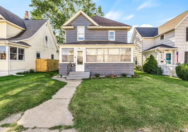 Photo 3 of Manufactured home for sale at 323 N Indiana St, Mishawaka, IN 46544 | MLS# 202634750 | Listing updated on 2026-08-25