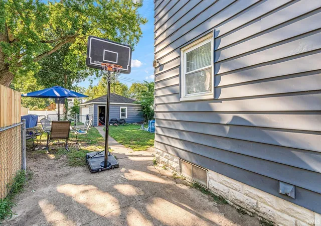 Photo 4 of Manufactured home for sale at 323 N Indiana St, Mishawaka, IN 46544 | MLS# 202634750 | Listing updated on 2026-08-25
