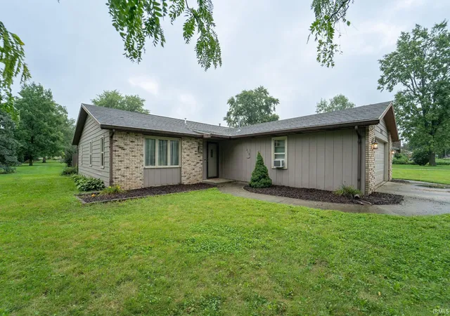 Photo 2 of Manufactured home for sale at 312 W Roe St, Ossian, IN 46777 | MLS# 202634754 | Listing updated on 2026-09-24