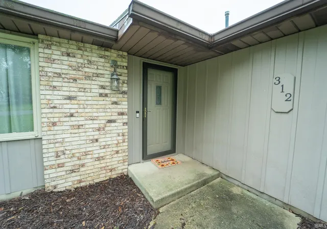 Photo 3 of Manufactured home for sale at 312 W Roe St, Ossian, IN 46777 | MLS# 202634754 | Listing updated on 2026-09-24