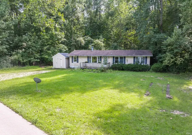 Photo 1 of Manufactured home for sale at 6735 E South Barbee Dr, Pierceton, IN 46562 | MLS# 202634756 | Listing updated on 2026-09-22