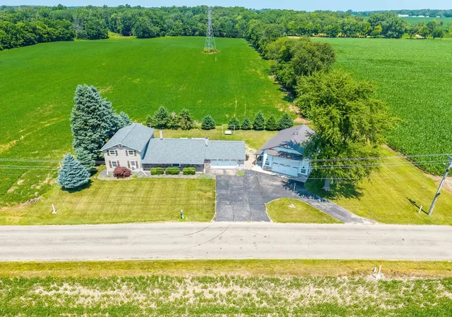Photo 47 of Manufactured home for sale at 5726 E 800 N, Syracuse, IN 46567 | MLS# 202634761 | Listing updated on 2026-08-25