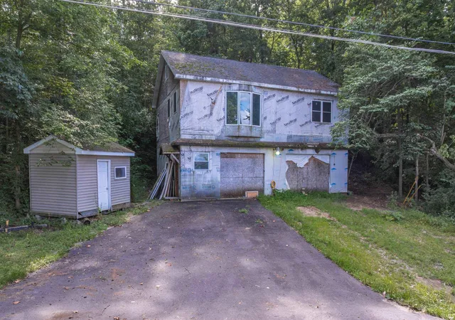 Photo 1 of Manufactured home for sale at Tbd E South Barbee Dr, Pierceton, IN 46562 | MLS# 202634775 | Listing updated on 2026-09-22