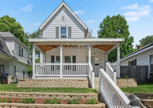 Photo 2 of Manufactured home for sale at 1119 E Bowman St, South Bend, IN 46613 | MLS# 202634777 | Listing updated on 2026-09-03