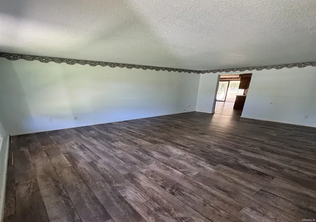 Photo 4 of Sale Pending at 3201 N 080 W Rd, Huntington, IN 46750 | MLS# 202634794 | Listing updated on 2026-09-03