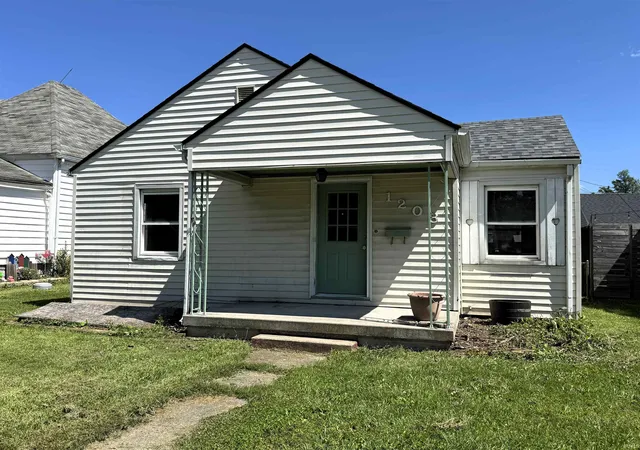 Photo 1 of Sale Pending at 1208 N Philips St, Kokomo, IN 46901 | MLS# 202634795 | Listing updated on 2026-09-02