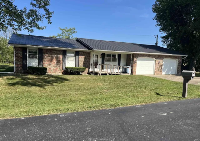 Photo 1 of Sale Pending at 3035 E Lotus Ln, Vincennes, IN 47591 | MLS# 202634799 | Listing updated on 2026-09-22
