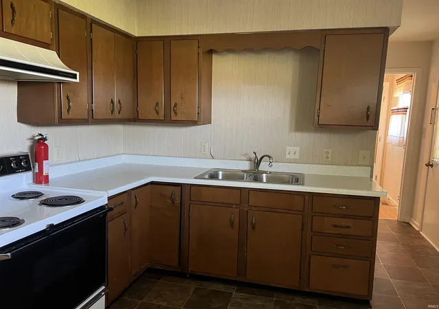 Photo 4 of Sale Pending at 3035 E Lotus Ln, Vincennes, IN 47591 | MLS# 202634799 | Listing updated on 2026-09-22