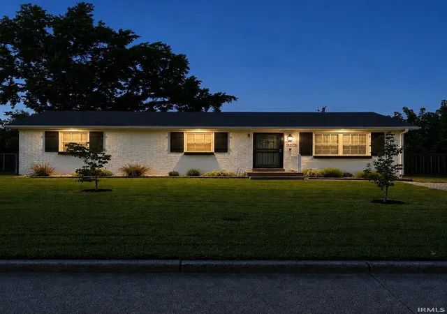 Photo 1 of Sale Pending at 7516 E Chandler Ave, Evansville, IN 47715 | MLS# 202634812 | Listing updated on 2026-09-18
