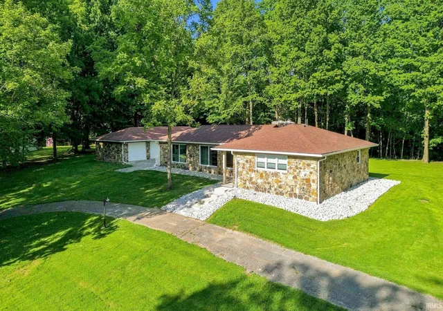 Photo 1 of Manufactured home for sale at 1700 N Allen Ct, Ellettsville, IN 47429 | MLS# 202634819 | Listing updated on 2026-09-14