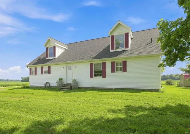 Photo 3 of Manufactured home for sale at 5321 E State Road 124, Wabash, IN 46992 | MLS# 202634820 | Listing updated on 2026-09-21