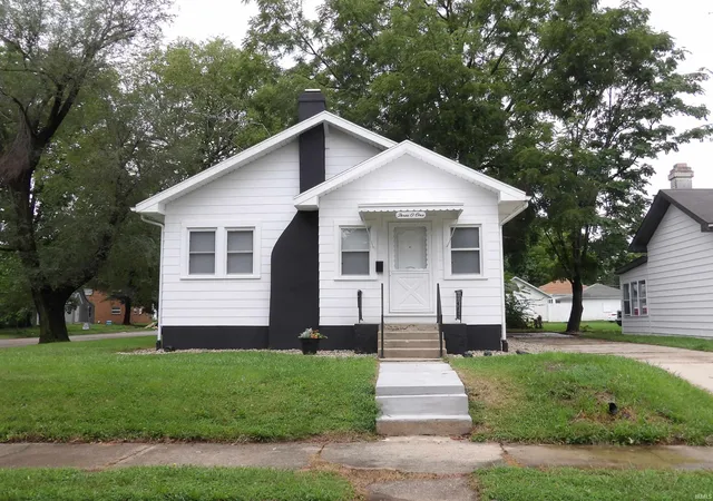 Photo 1 of Manufactured home for sale at 301 N Light St, Muncie, IN 47303 | MLS# 202634823 | Listing updated on 2026-09-18